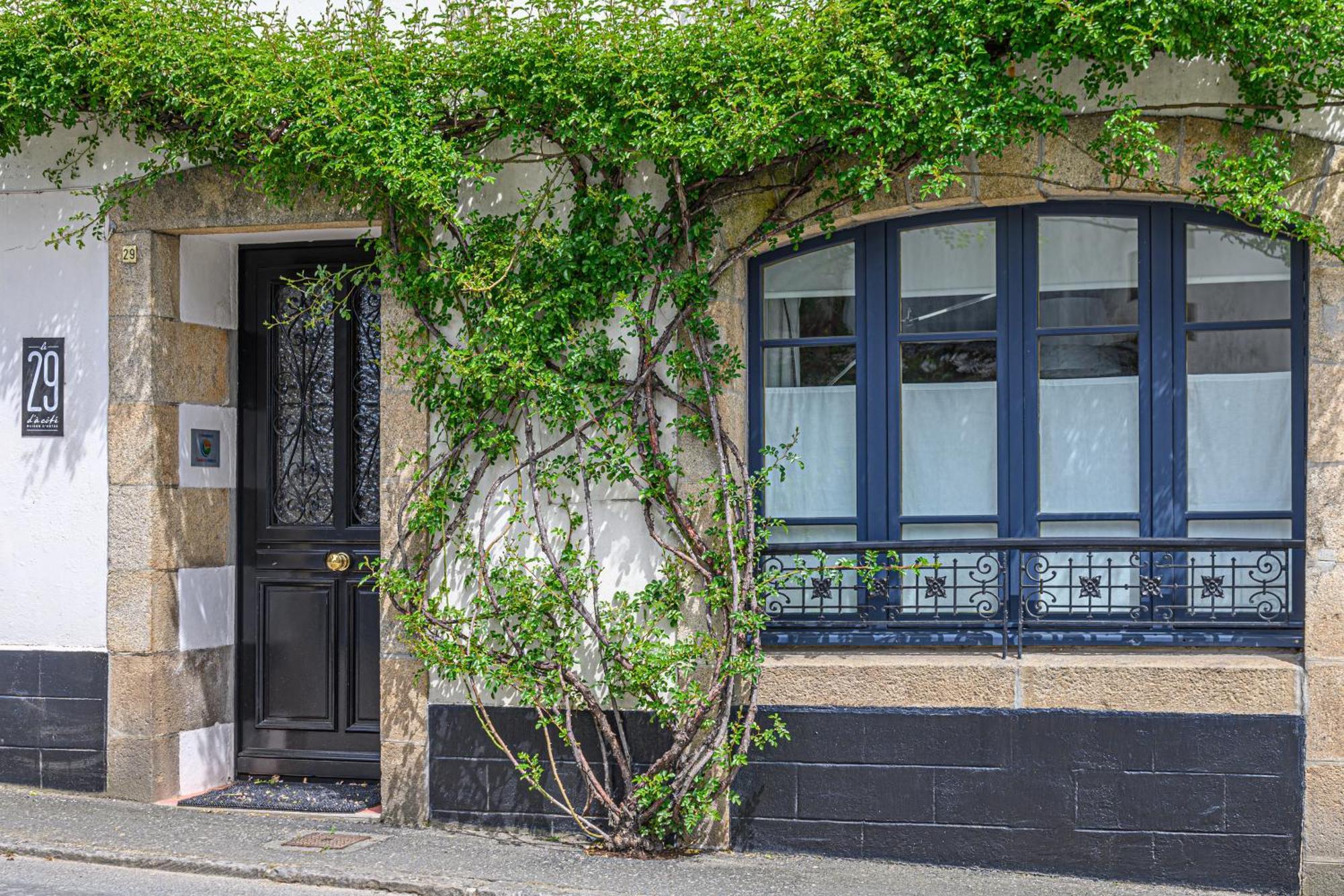 Bed and Breakfast Le 29 D'A Cote Pont-Croix Exterior foto